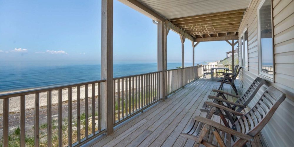 Poppys Private Beach Paradise: Wading River, North Main Image